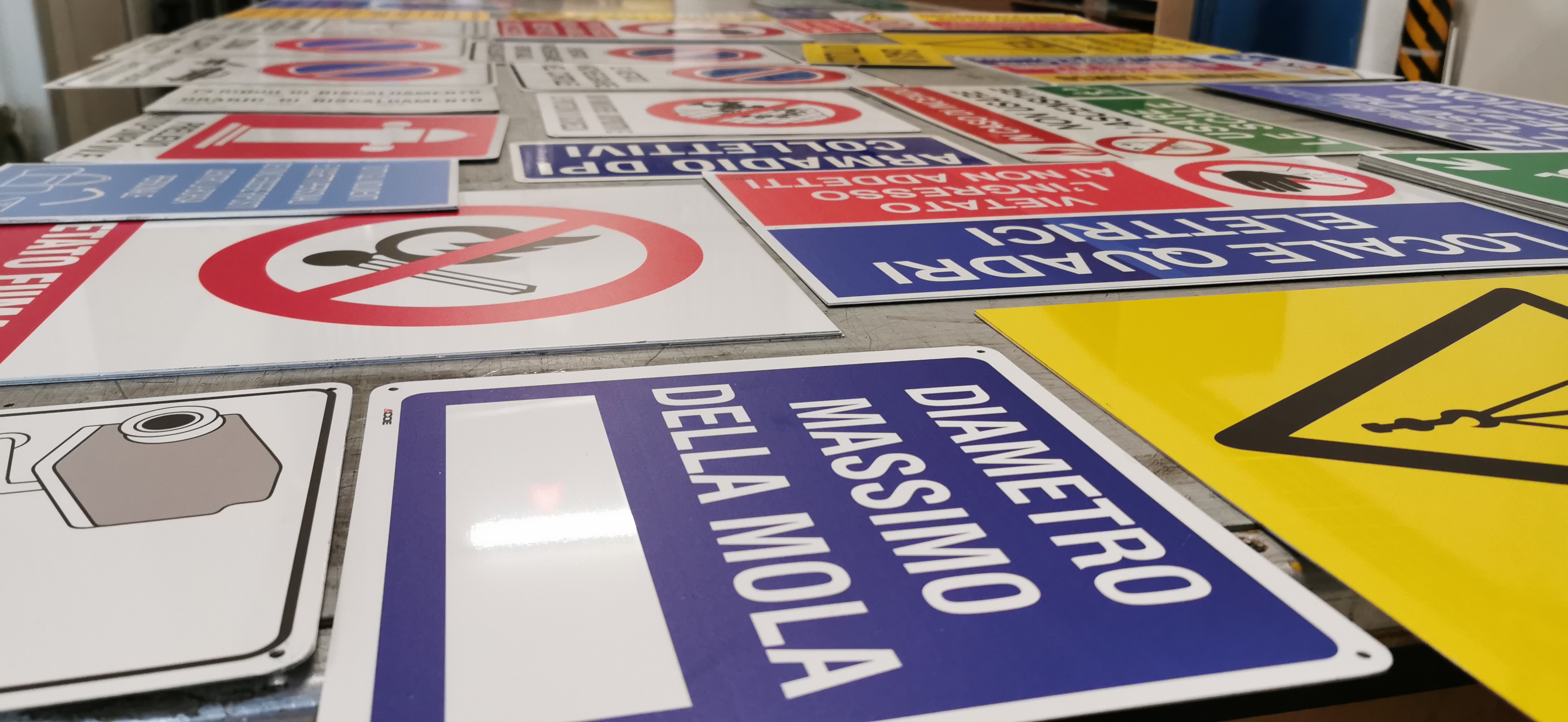 Lavorazione e stampa personalizzata